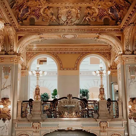 아파트 Velvet & Marble Elegance W Balcony Nr Synagogue *